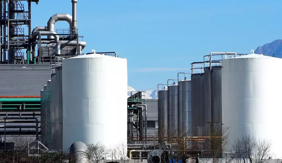 ALPHA CZECH – Global manufacturer, developer, and market maker in the field of industrial thermoreflective technologies